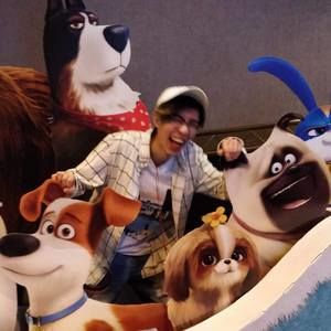 Meet your Posher, Remus